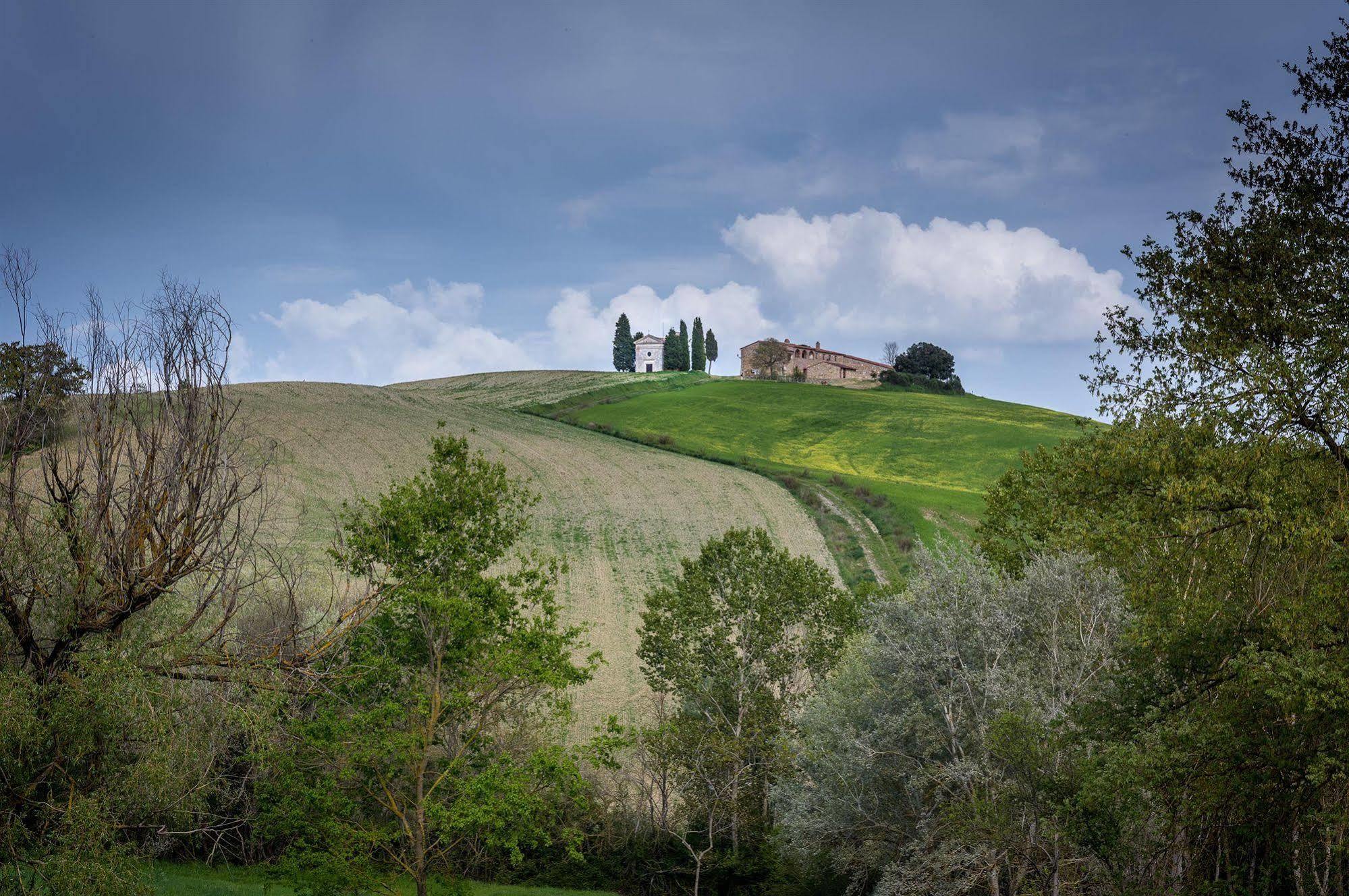 Agriturismo La Buca Di Bellugi San Quirico dʼOrcia Kültér fotó
